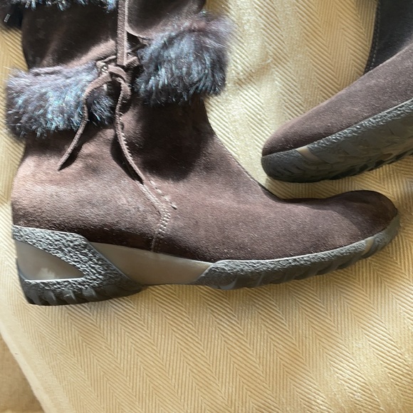 Brown sued soft Genuine fur size 8 boots - Picture 5 of 12